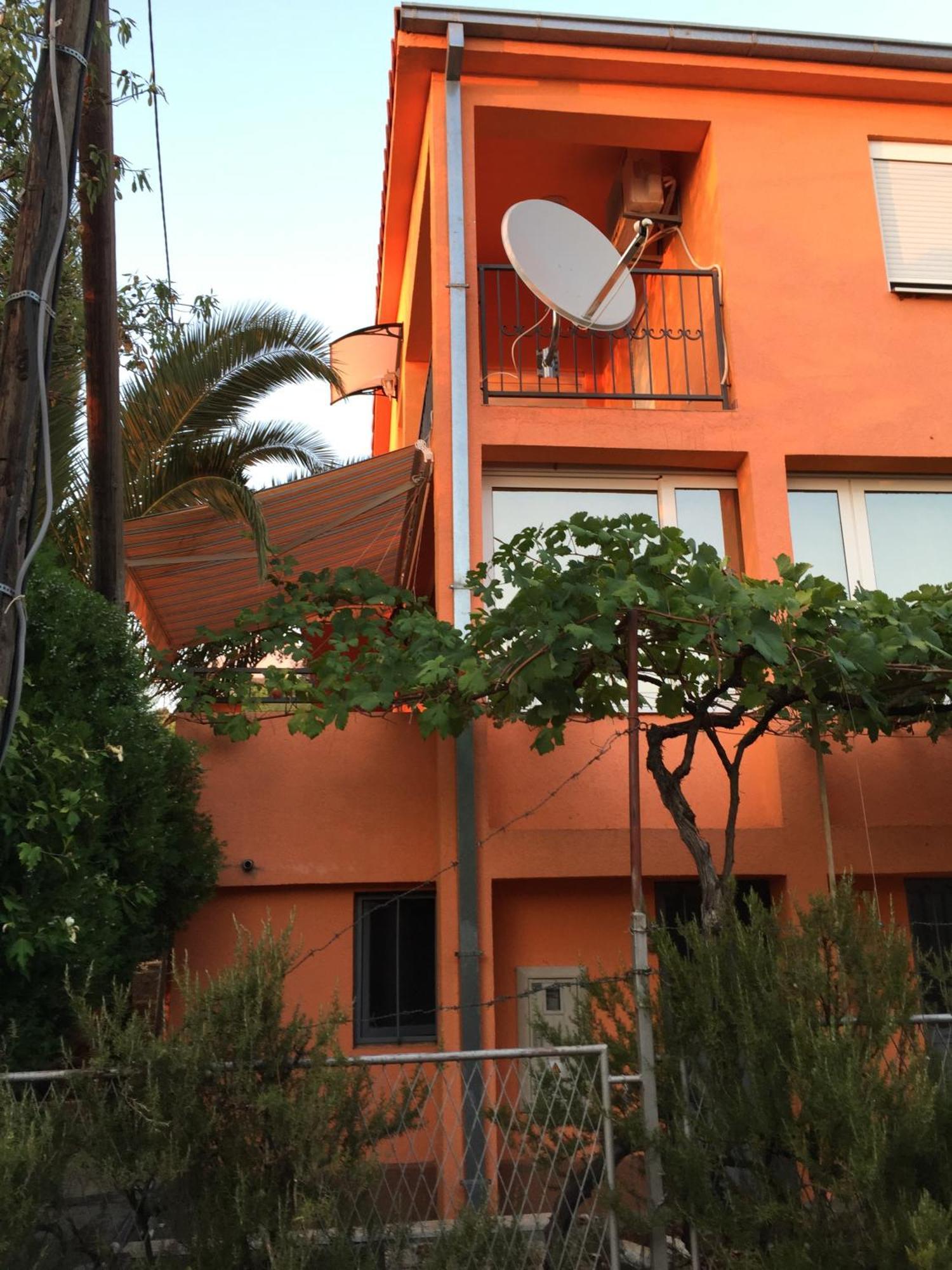 Holiday Home Orange Utjeha Esterno foto