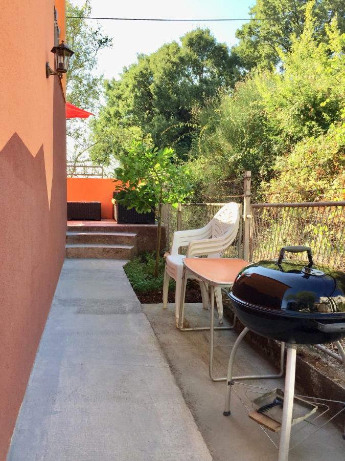 Holiday Home Orange Utjeha Esterno foto
